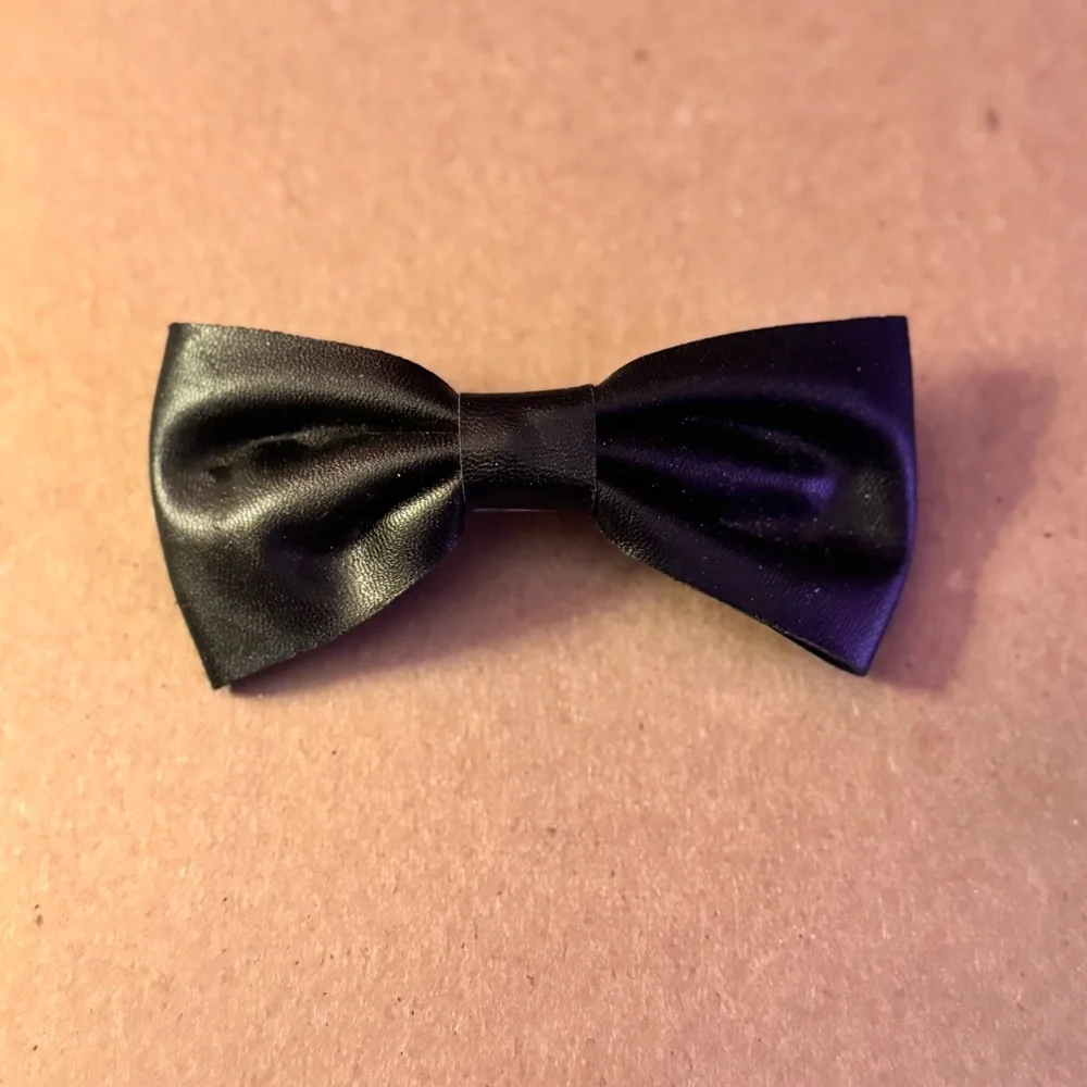 🌟FREE🌟 French Barrette Black Leather Bow Hair Clip Snap Accent Girls Y2K Retro